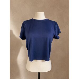 Uniqlo Sz M AIRism Cropped Crewneck Tee Navy Stretch Short Sleeve Top